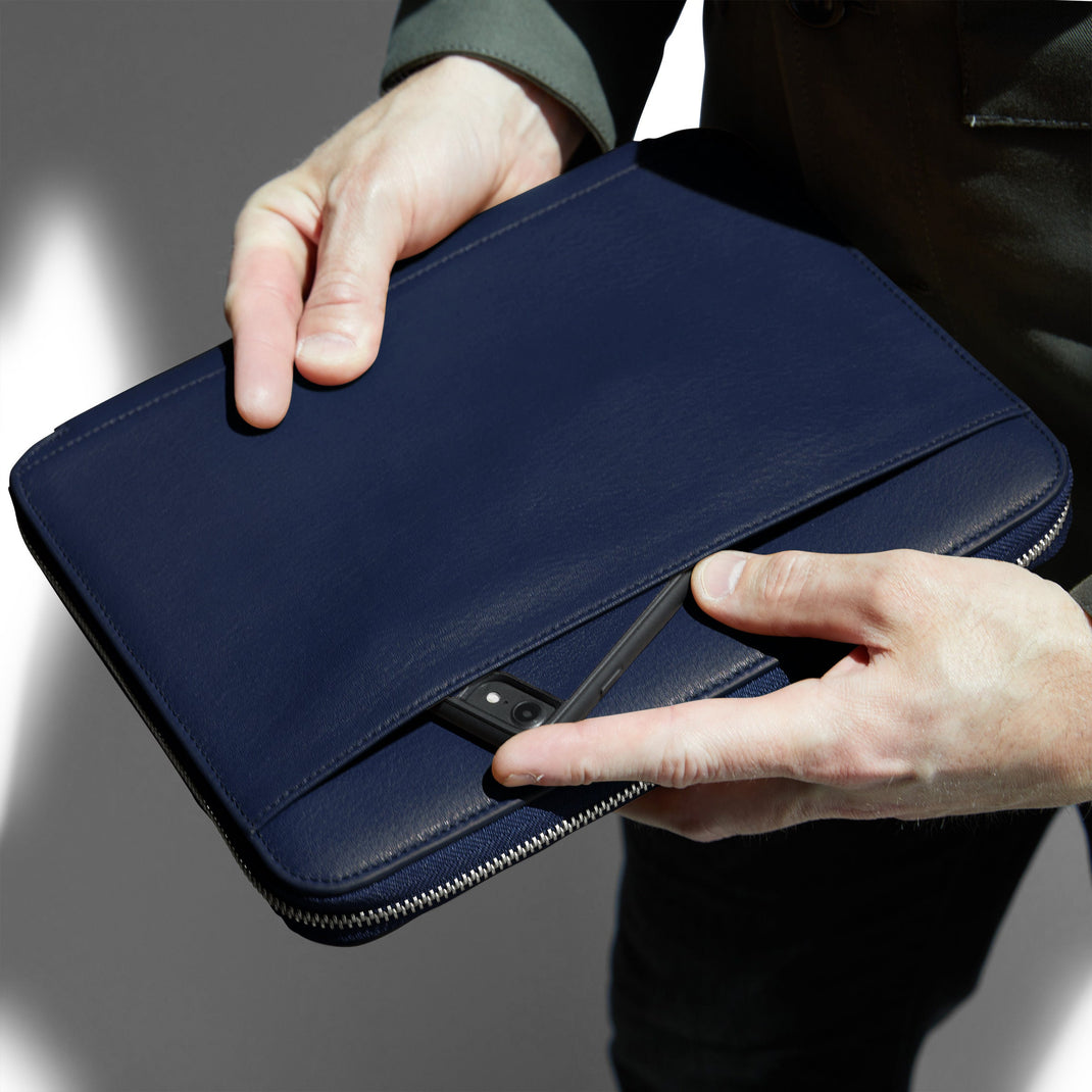 Tech-Folio-Blue-784-375-1