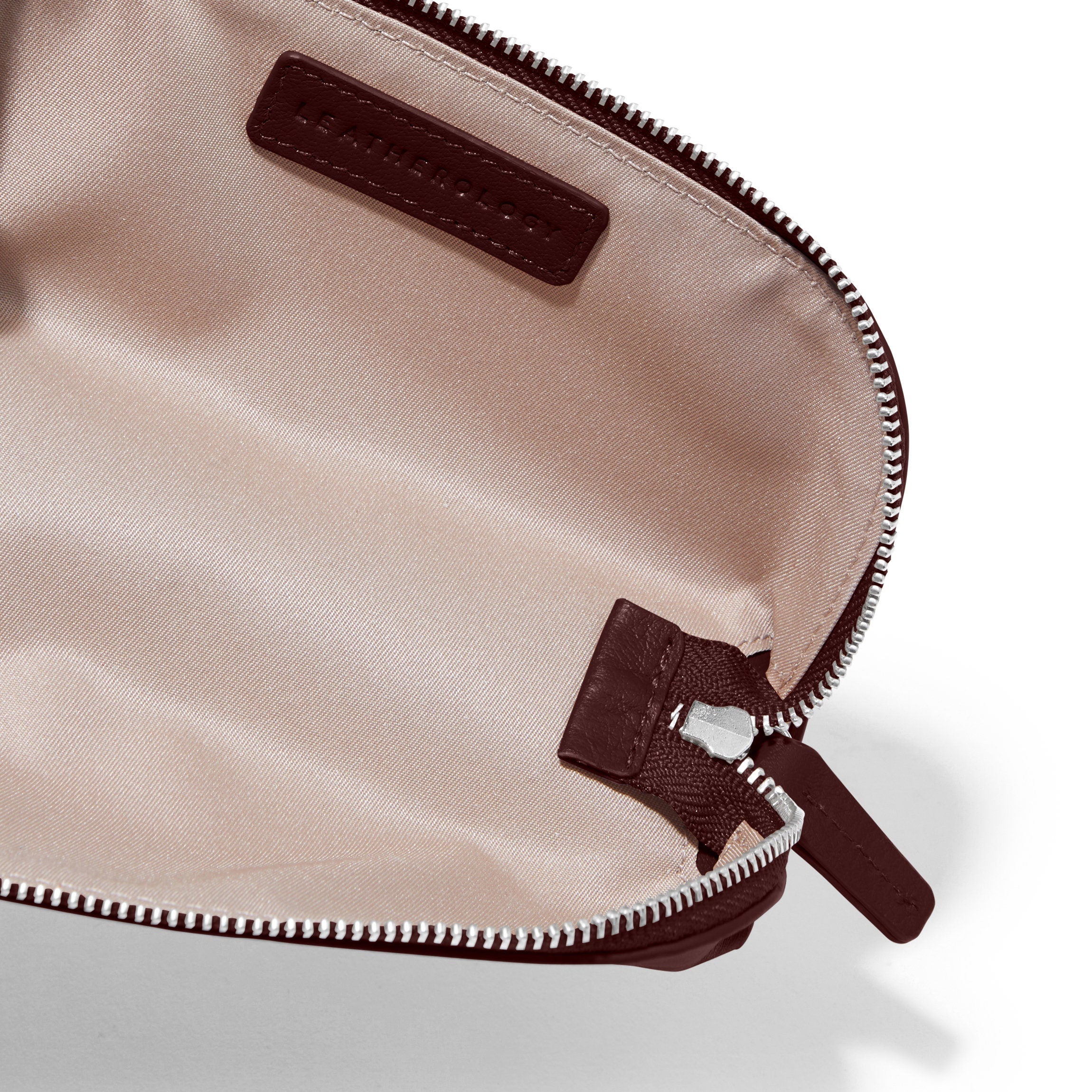 Travel Makeup Pouch | Full grain leather, portable beauty
