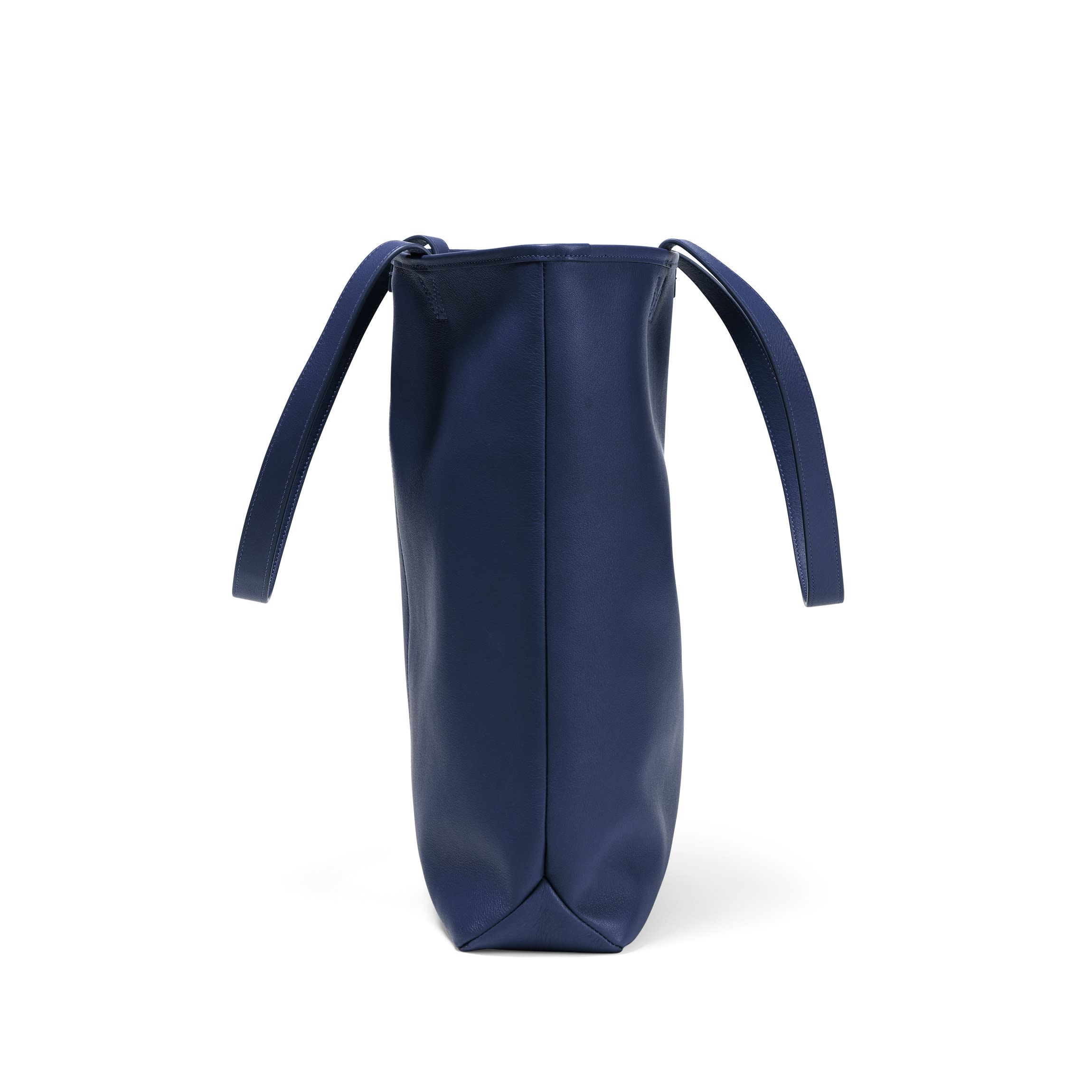 Uptown Vertical Tote | Full grain leather, chic everyday bag 