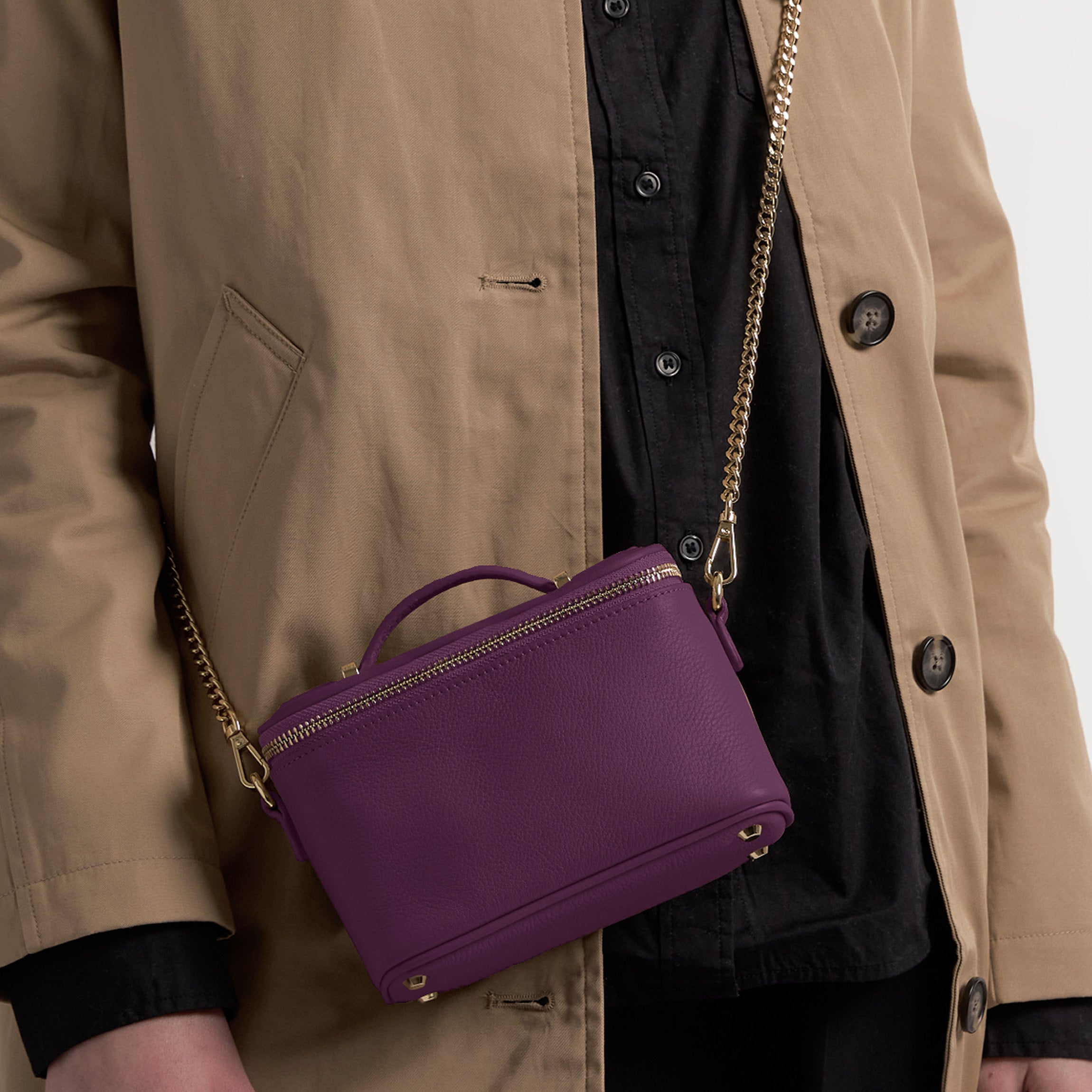 Maddie Micro Crossbody | Full grain leather, minimal yet