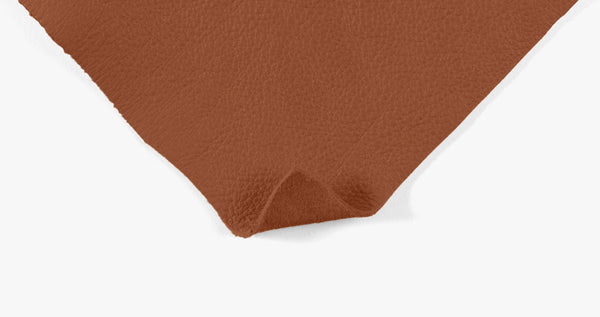 Devon Slim Zip Card Case | Full grain leather, compact card