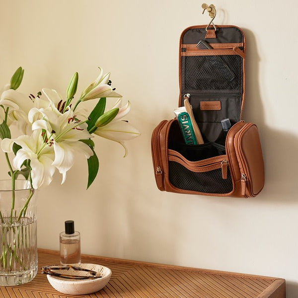 Small Hanging Toiletry Kit