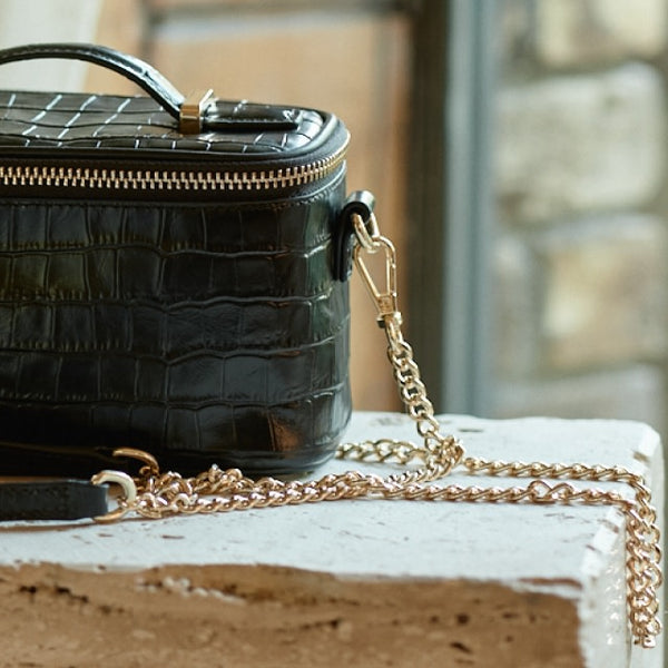 Maddie Micro Crossbody | Full grain leather, minimal yet